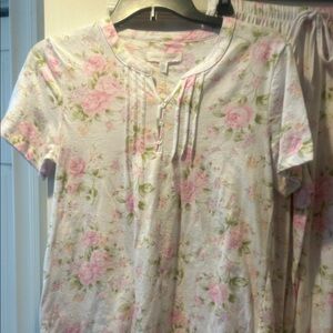 NWT Sz 2x Carole  hochman floral pajamas